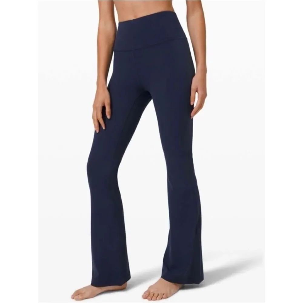 Lululemon Women's Groove Nulu High-Rise Flared Pant Navy Blue 33" inseam Size 6